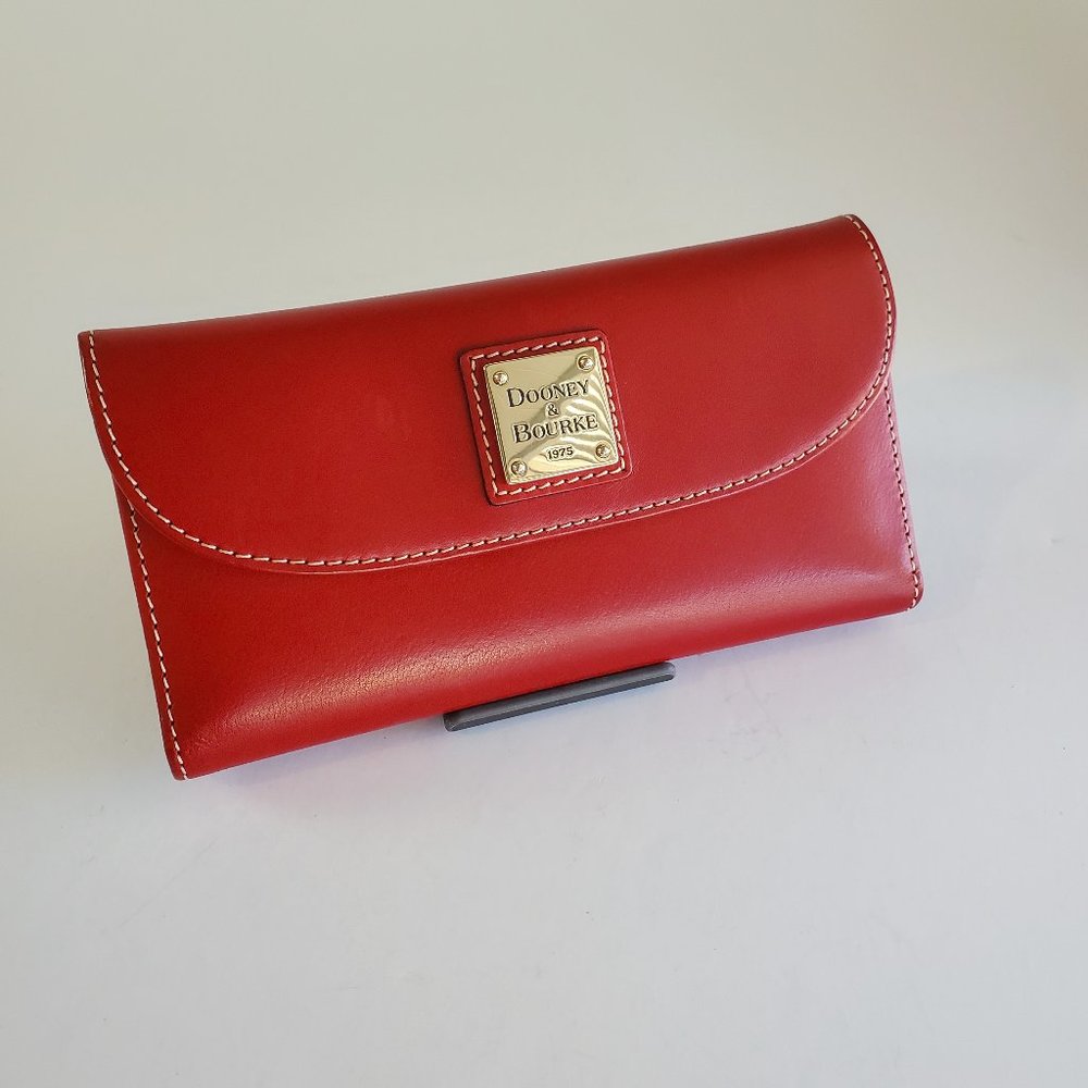 Dooney & Bourke Red Smooth Leather Trifold Clutch Checkbook Wallet 2 pc Set